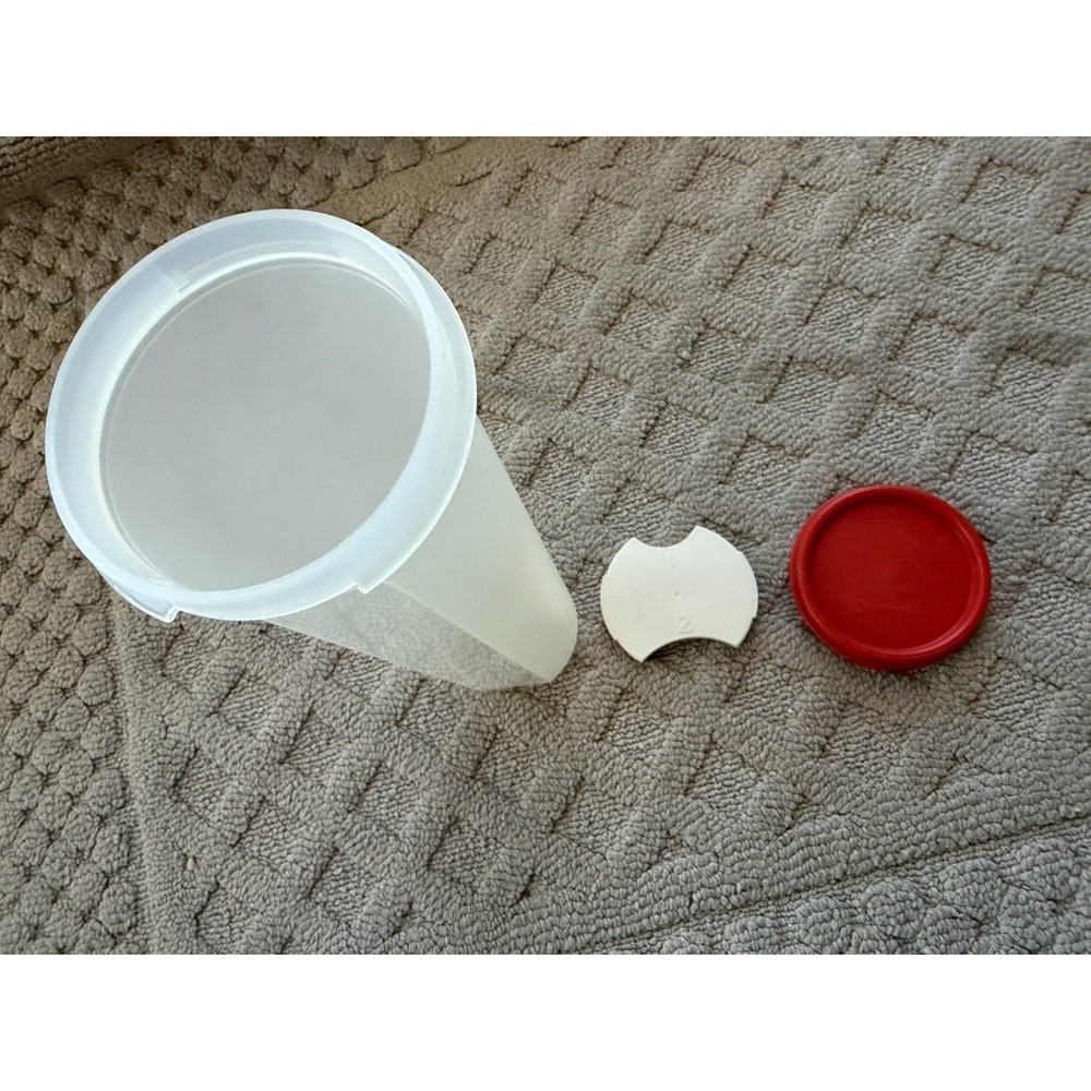 Tupperware Modular Mates Spaghetti Keeper w Dispenser Insert Red Lid